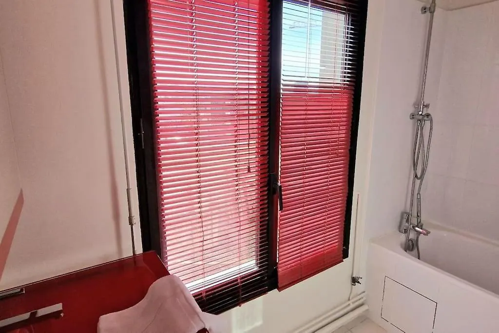 파리 Duplex Double Terrasses 4P 아파트