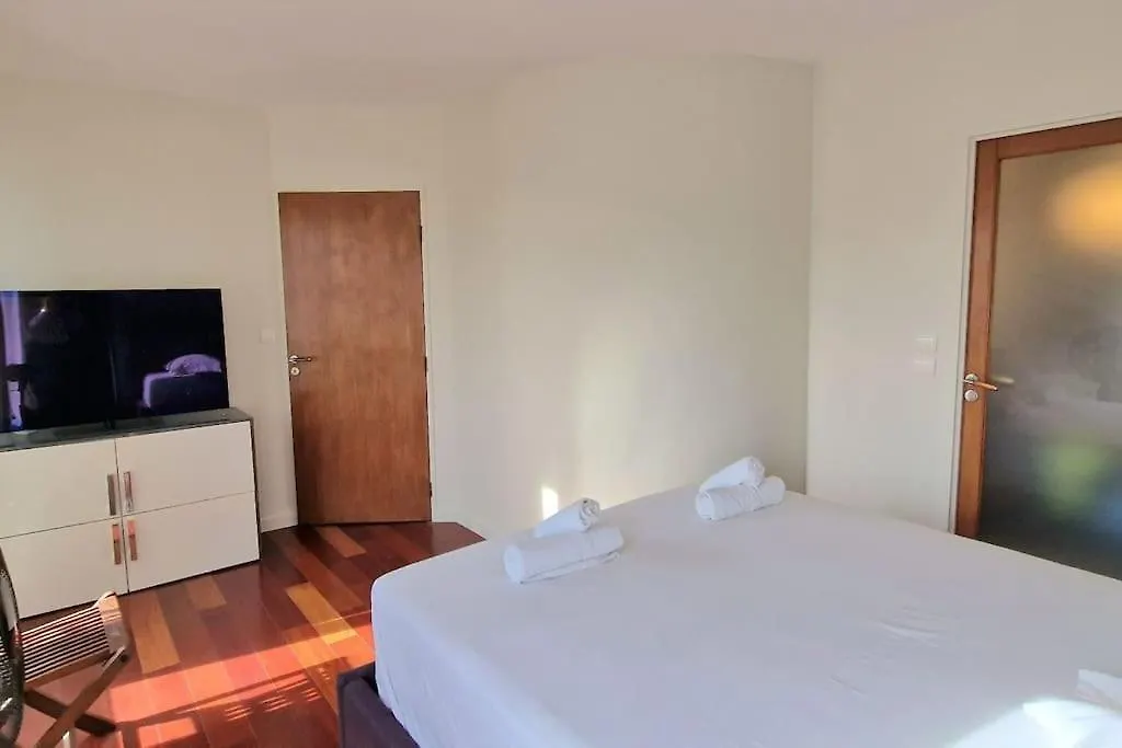 파리 Duplex Double Terrasses 4P 아파트